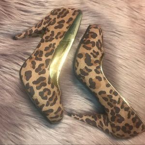 Animal print pumps